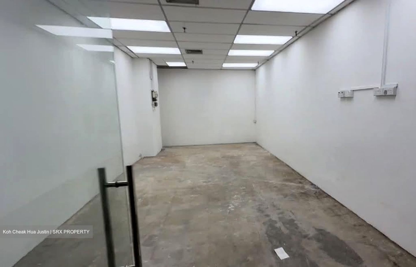 Far East Shopping Centre (D9), Retail #611007111